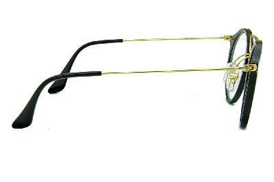 Óculos de grau Ray-Ban em acetato preto com ponte e hastes em metal dourado