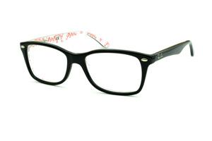 Óculos de grau Ray-Ban acetato preto com haste estampada branca e escrita vermelha